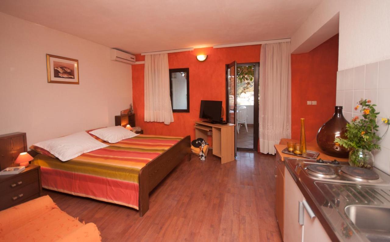 Apartmani Jagoda Lastovo Exterior foto